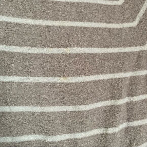 Barefoot Dreams CozyChic Ultra Lite Raglan Pullover Size Small - Picture 2 of 7